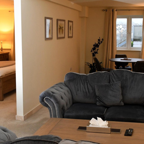 Spacious Family Room at Comis Hotel