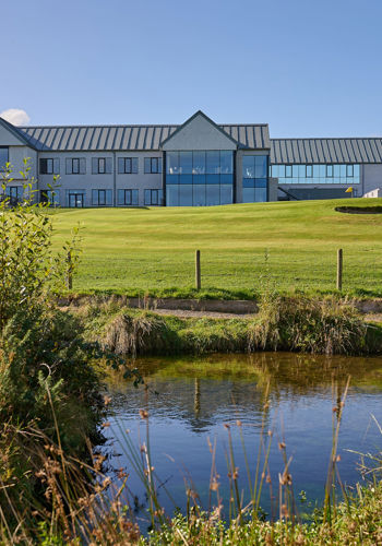 Romantic Ceremony at Comis Hotel Isle of Man